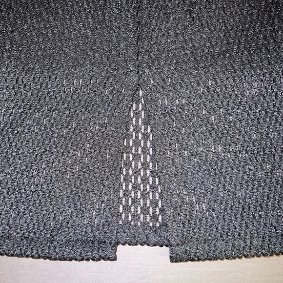 Black mesh like material midi skirt - Picture 4 of 5